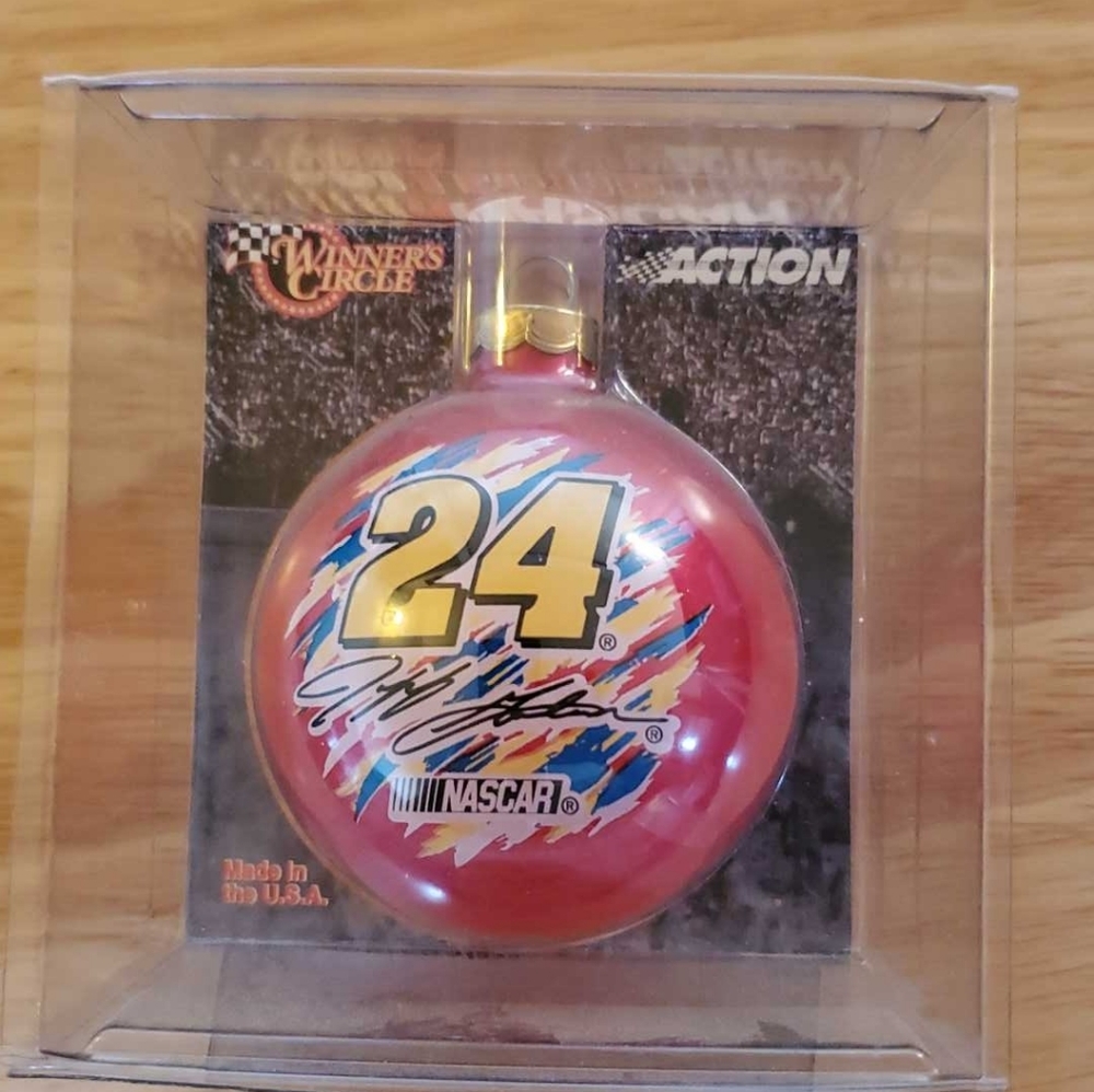 Jeff Gordon NASCAR Christmas Ornament